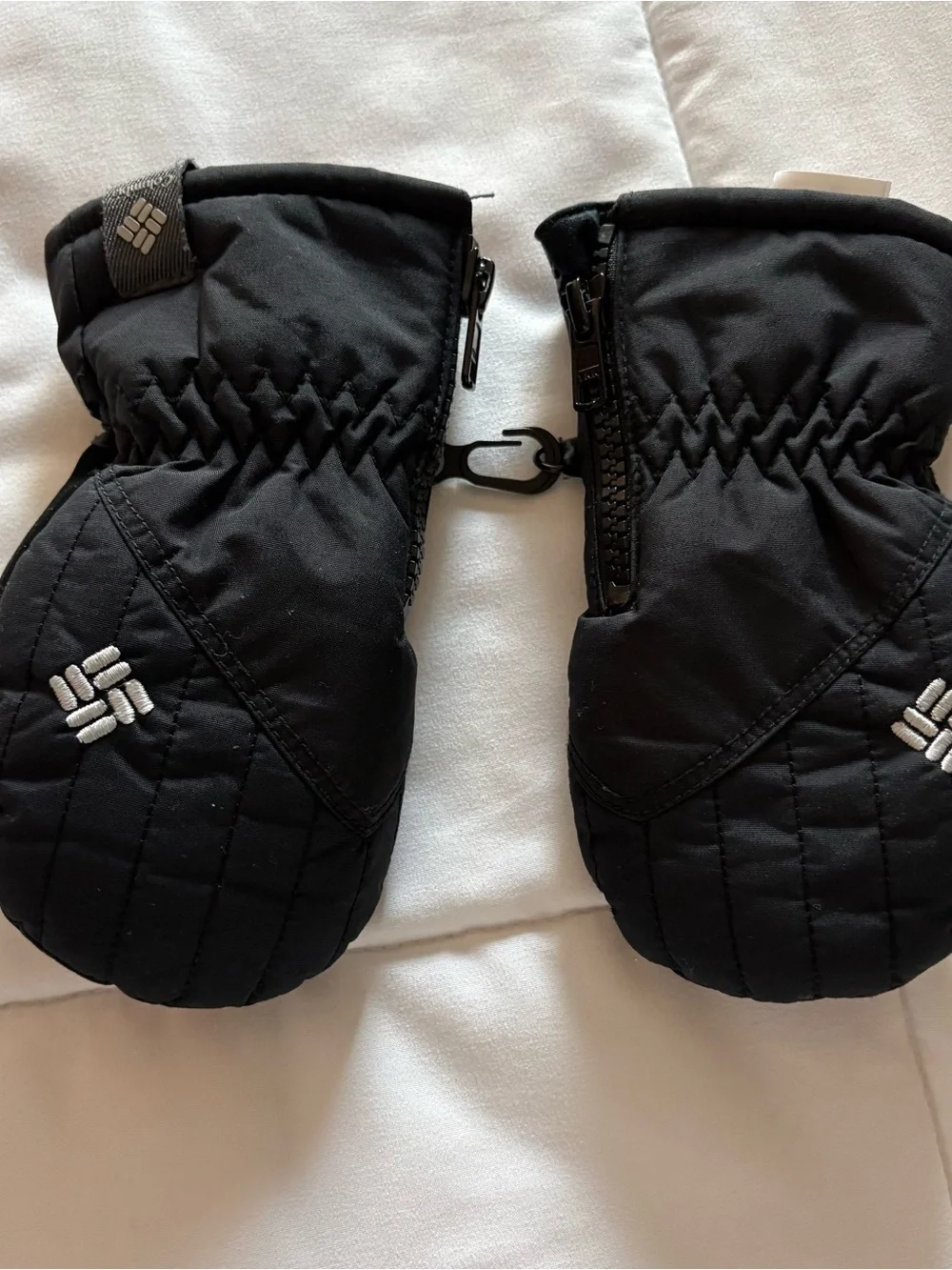 Columbia Kids Black Quilted Waterproof Ski Mittens